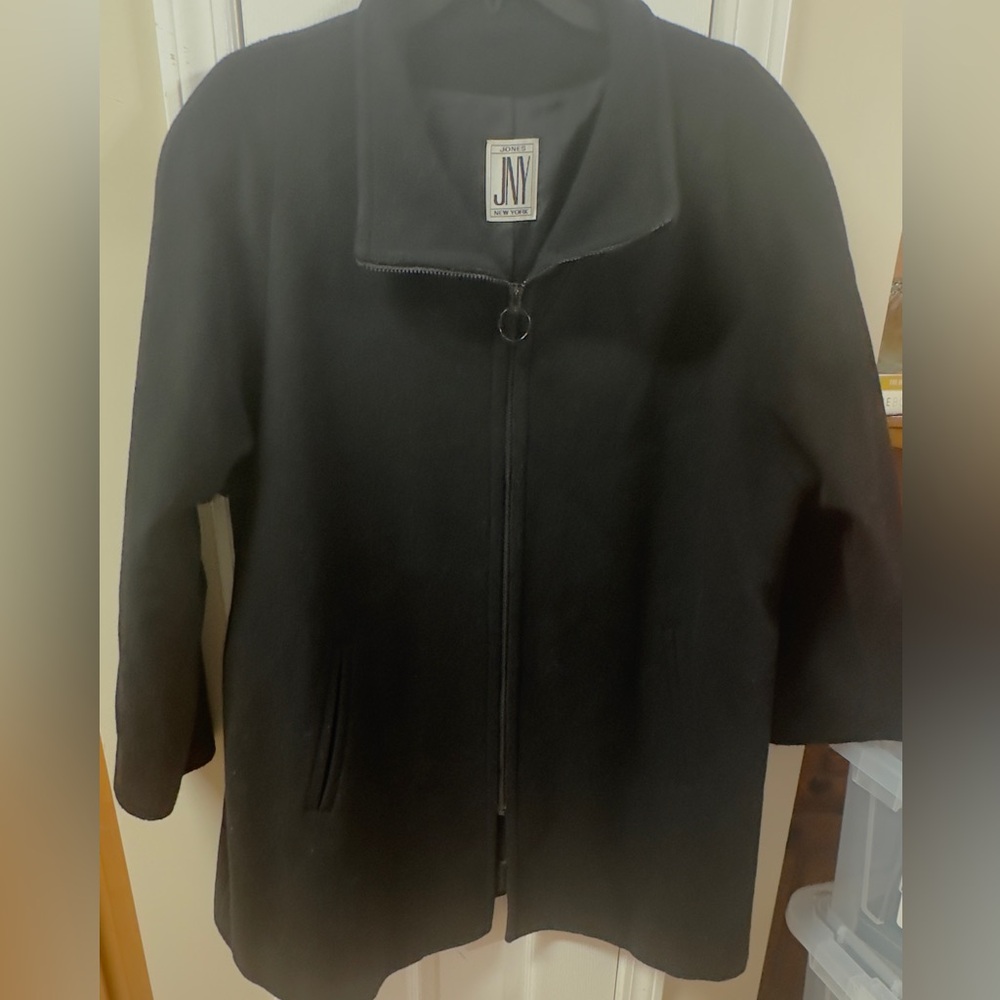 JONES NEW YORK Pure Wool
Zip Front Lined Long Coat Winter Jacket pit to pit 26